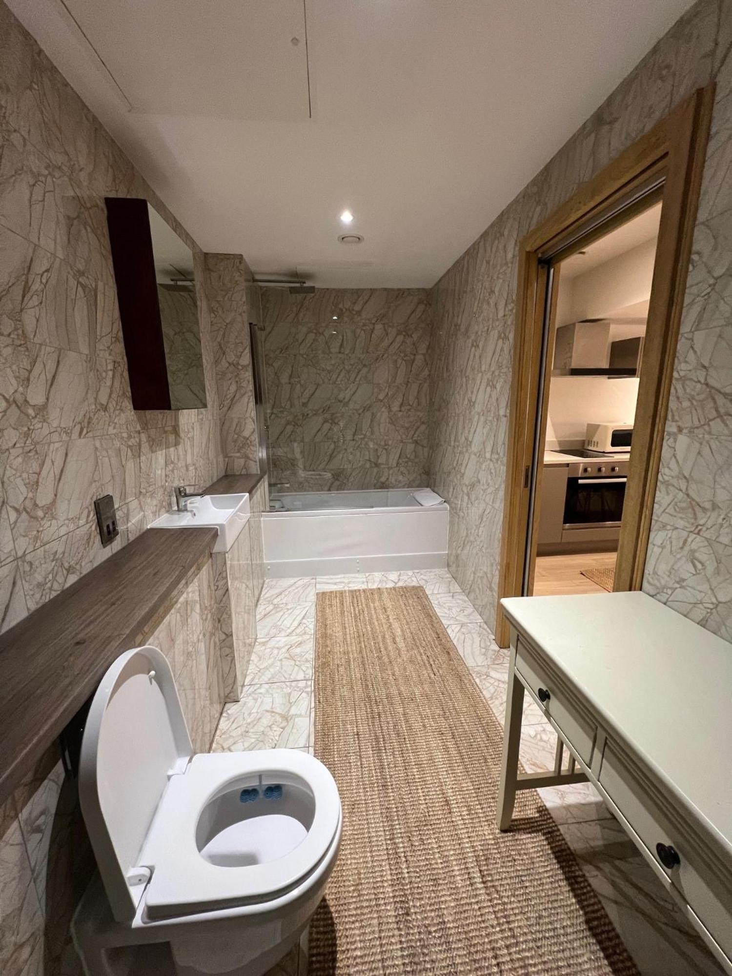 Beautiful City Centre Apartment Liverpool Eksteriør billede